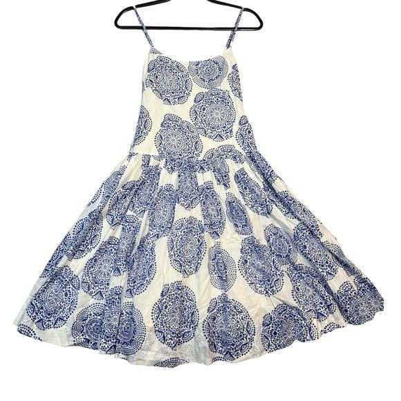 Fossil Blue & White Medallion Print Cotton Sundress | Size 2 - Picture 2 of 5
